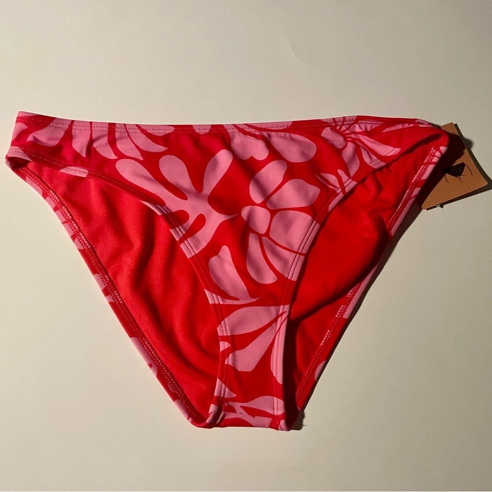 Shade & Shore Low Rise Cheeky Bikini Bottom Ladies Size 8-10 M NWT Swim Season